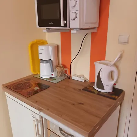 Mirella Kwatera prywatna *